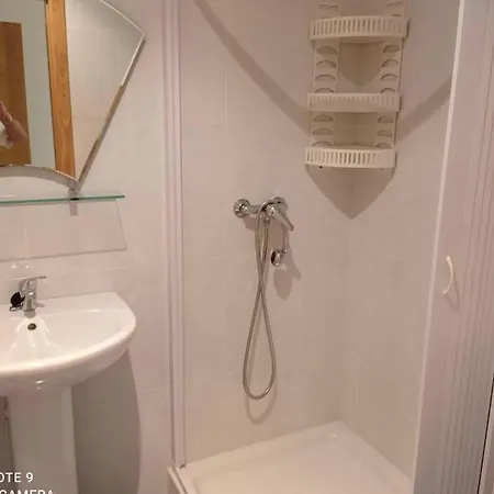 Apartamento De 3 Dormitorios En Camarinas Exterior photo